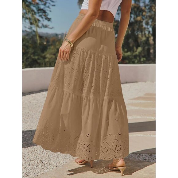 Versatile Long Bohemian Maxi Skirt - Elegant Ruffles & Crochet for All Occasions - Picture 2 of 5